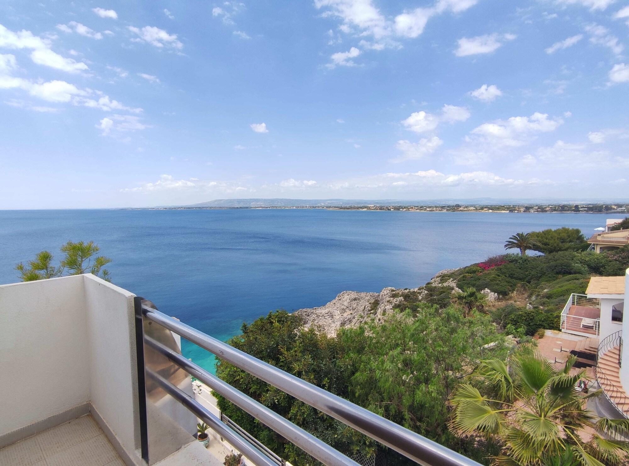 La Rosa Sul Mare Aparthotel Syracuse Exterior photo